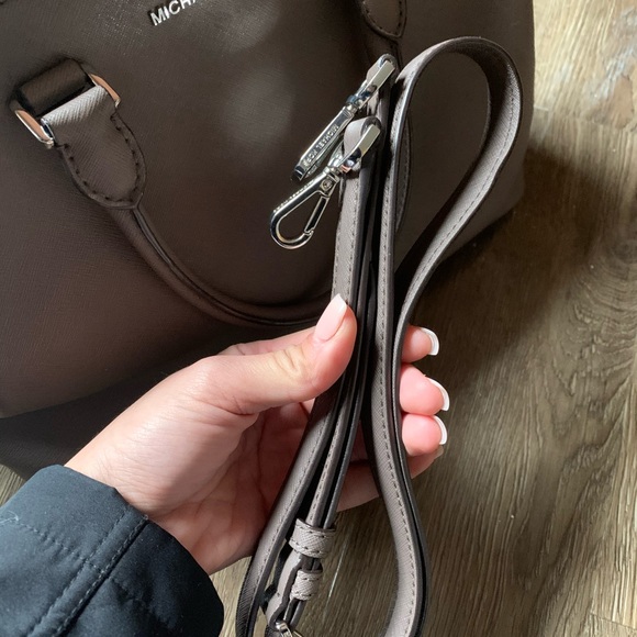 Michael Kors Purse - Picture 2 of 8